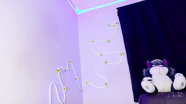Snapshot of everlin_01 chatting on 06-10-26, 07:46 everlin 01 online show from 06-10-26, 07:46