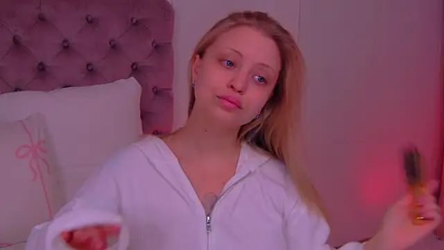 DorissHilton online show from 06-28-26, 06:03