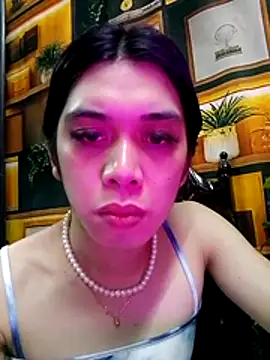 Snapshot of RoseAmarie chatting on 07-18-26, 11:03 RoseAmarie online show from 07-18-26, 11:03