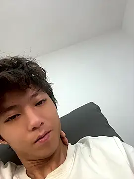 Snapshot of luo-77 chatting on 07-01-26, 10:17 luo-77 online show from 07-01-26, 10:17