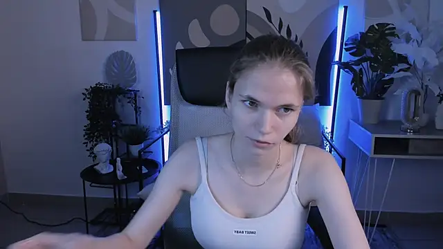 effyfetcher online show from 06-15-26, 06:59