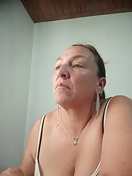 dangerous milf online show from 07-18-26, 04:44