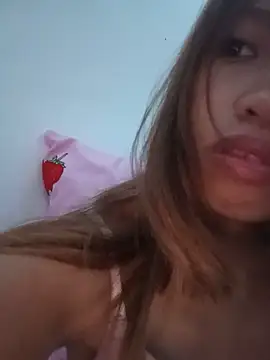 Snapshot of sweetpinayxxx chatting on 06-25-26, 03:49 sweetpinayxxx online show from 06-25-26, 03:49