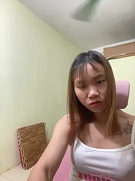 Snapshot of Vi_sexyy chatting on 05-26-26, 11:28 Vi sexyy online show from 05-26-26, 11:28