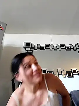 Casandra inthemorning online show from 06-12-26, 12:37