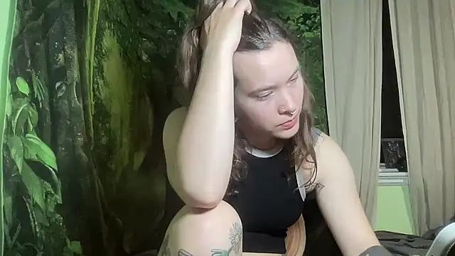 mo0ngoddess online show from 01-18-26, 05:44