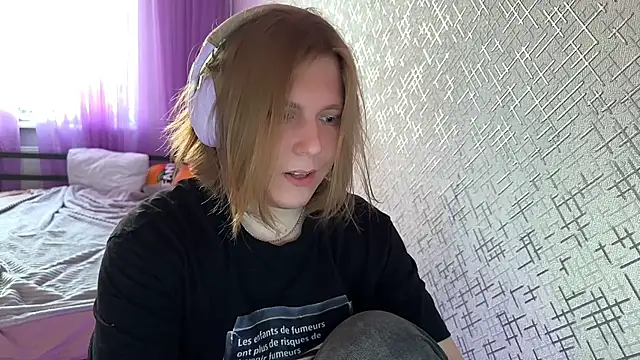 Snapshot of Hirtay chatting on 06-09-26, 05:02 Hirtay online show from 06-09-26, 05:02