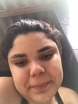 Snapshot of Cliaclara chatting on 05-29-26, 01:31 Cliaclara online show from 05-29-26, 01:31