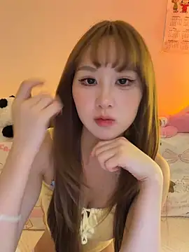 Snapshot of ZhiNan-05 chatting on 05-29-26, 01:42 ZhiNan-05 online show from 05-29-26, 01:42