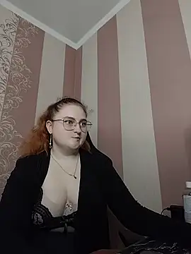 Snapshot of FoxyFlameX chatting on 06-10-26, 07:51 FoxyFlameX online show from 06-10-26, 07:51