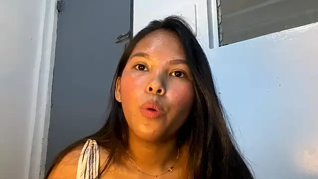 Snapshot of cherrynovax chatting on 05-30-26, 06:10 cherrynovax online show from 05-30-26, 06:10