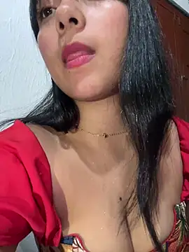 Snapshot of yul-dulce chatting on 07-02-26, 02:00 yul-dulce online show from 07-02-26, 02:00