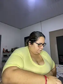 Snapshot of marianacooper1234 chatting on 06-25-26, 04:11 marianacooper1234 online show from 06-25-26, 04:11