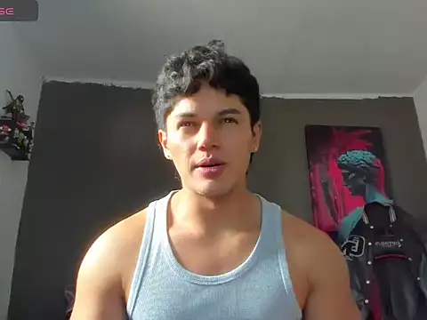 Snapshot of Erick_Wallace chatting on 06-12-26, 03:00 Erick Wallace online show from 06-12-26, 03:00