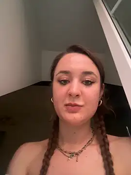 ZaylaDreams online show from 06-19-26, 07:28