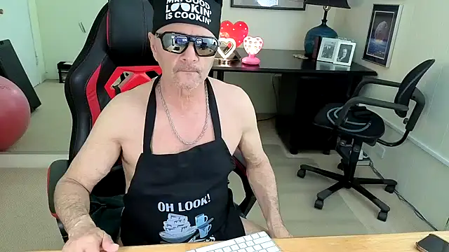 Snapshot of hotdadbod chatting on 09-18-25, 08:44 hotdadbod online show from 09-18-25, 08:44