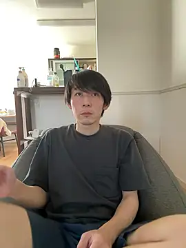 Snapshot of yan638 chatting on 06-12-26, 05:39 yan638 online show from 06-12-26, 05:39