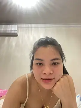 Snapshot of Lucky_xiao chatting on 06-01-26, 04:52 Lucky xiao online show from 06-01-26, 04:52