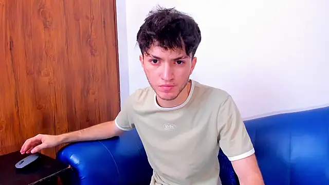 Snapshot of kavencastro chatting on 05-16-26, 03:25 kavencastro online show from 05-16-26, 03:25