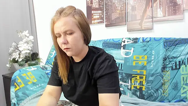 Dear hollyy online show from 06-03-26, 01:19