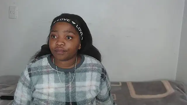 African Busty online show from 06-21-26, 08:17