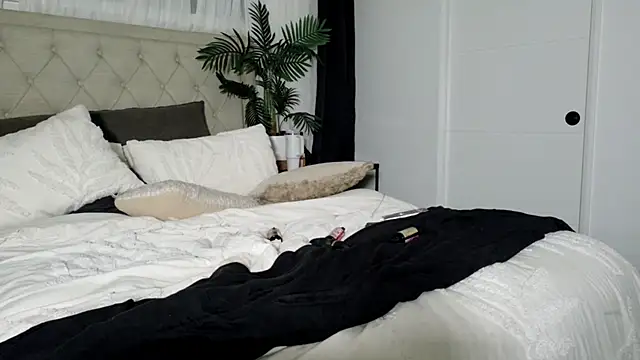 keelieuncensored online show from 07-28-26, 02:13