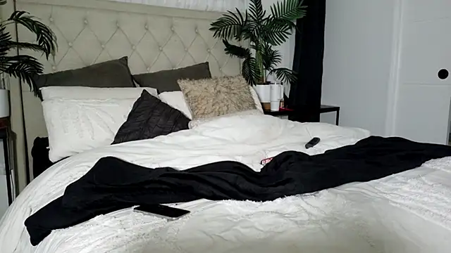 keelieuncensored online show from 07-28-26, 03:21