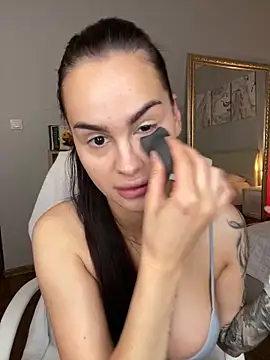 BabyyGirll  online show from 06-15-26, 08:05