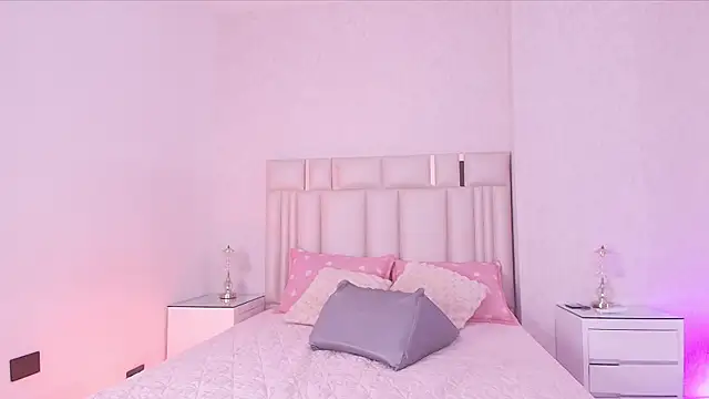 mia velvett  online show from 06-09-26, 11:55