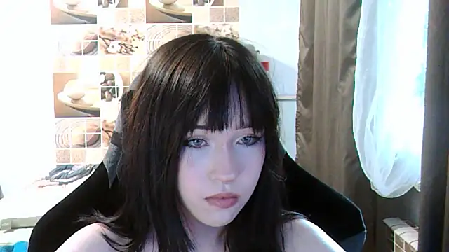 NoirEva online show from 06-18-26, 04:33