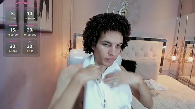 Snapshot of felix_haze chatting on 06-24-26, 05:34 felix haze online show from 06-24-26, 05:34