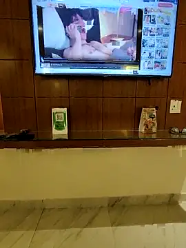MrgigoloNCRRR9 online show from 06-19-26, 02:32