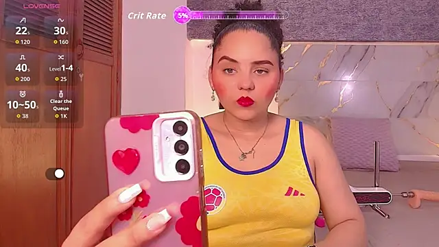 Snapshot of Sol__Latina chatting on 07-04-26, 03:45 Sol Latina online show from 07-04-26, 03:45