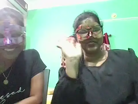 Kavya17 online show from 06-21-26, 01:57