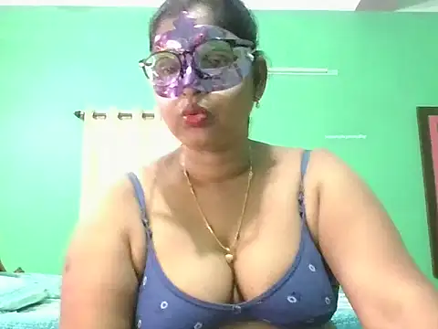 Kavya17 online show from 07-25-26, 03:15