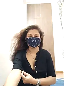 hot kiran2000 online show from 06-29-26, 01:11