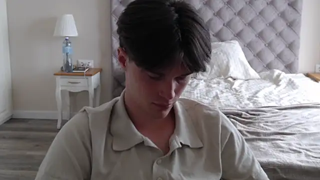 Snapshot of arthur___king chatting on 05-30-26, 12:35 arthur king online show from 05-30-26, 12:35