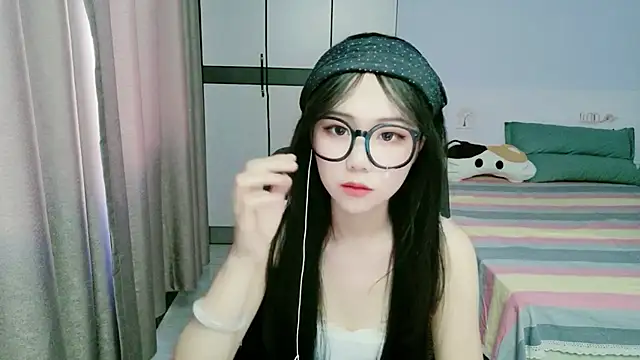Snapshot of xiaoxiaoyu030 chatting on 05-30-26, 07:49 xiaoxiaoyu030 online show from 05-30-26, 07:49