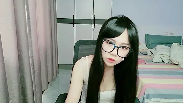 Snapshot of xiaoxiaoyu030 chatting on 06-03-26, 09:01 xiaoxiaoyu030 online show from 06-03-26, 09:01