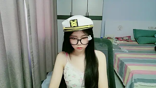 Snapshot of xiaoxiaoyu030 chatting on 06-26-26, 08:19 xiaoxiaoyu030 online show from 06-26-26, 08:19