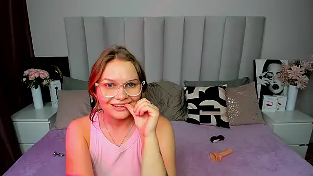 KattyWests online show from 06-16-26, 01:19