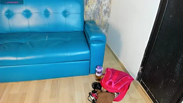 SophiaScottX online show from 05-30-26, 07:33