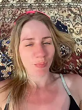 Snapshot of AnnaMist_ chatting on 06-21-26, 09:23 AnnaMist online show from 06-21-26, 09:23