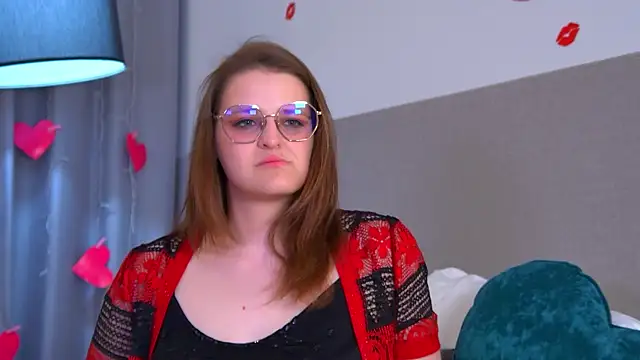 AlexaAvery online show from 06-09-26, 06:30
