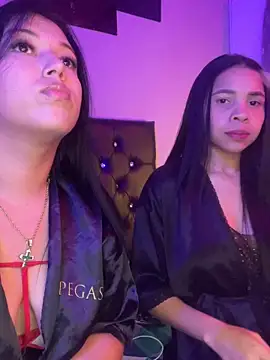 Cheerryloverss online show from 06-09-26, 10:21