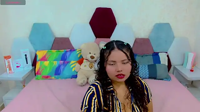 sexy duo girl online show from 05-29-26, 03:04