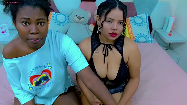sexy duo girl online show from 06-09-26, 03:29