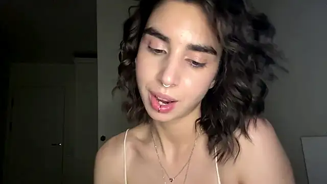 Snapshot of JessiaRuezga chatting on 05-31-26, 06:09 JessiaRuezga online show from 05-31-26, 06:09