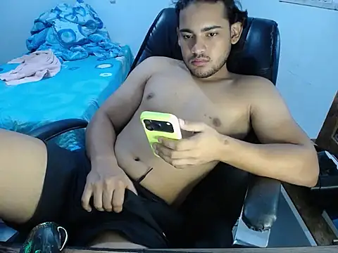 Snapshot of louis_rueda chatting on 07-02-26, 08:15 louis rueda online show from 07-02-26, 08:15