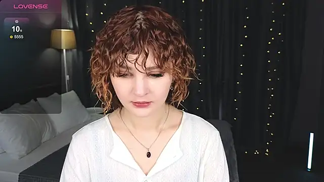 Snapshot of Kira__Fluffy chatting on 06-24-26, 12:09 Kira Fluffy online show from 06-24-26, 12:09